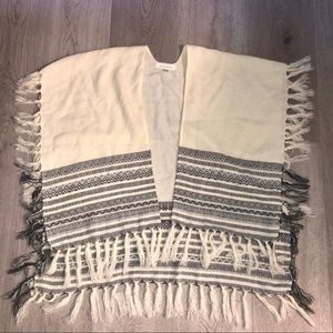 Francesca’s | Wrap Shawl